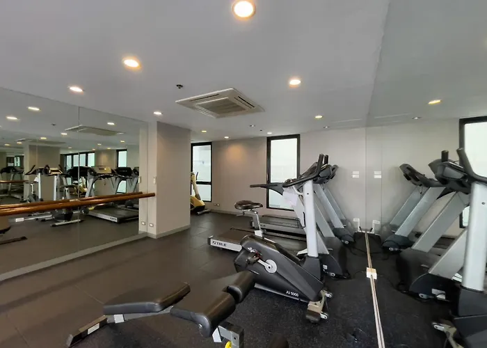 アパート 500m Bts L Large 84 Sqm L Pool And Gym L Sontana *